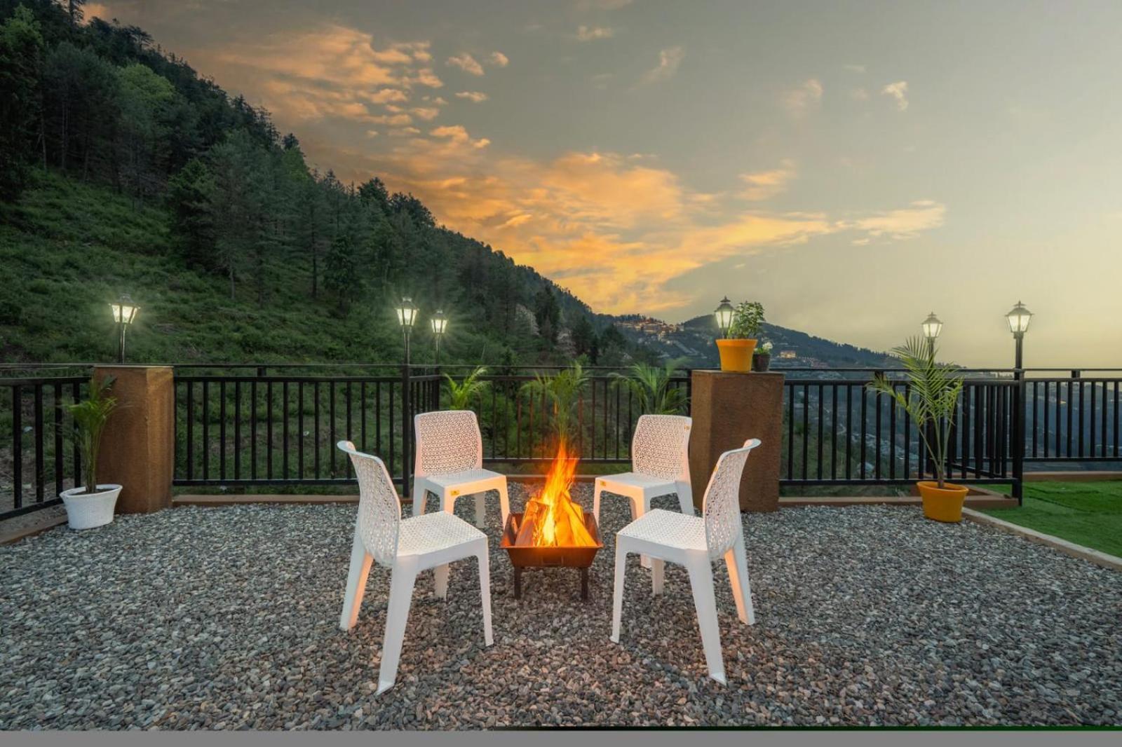 The Countryside Retreat I Vacations I Conference I Mice I Family Events I Open Air Terrace I Sky Bonfire I Kufri By Exotic Stays Šimla Exteriér fotografie